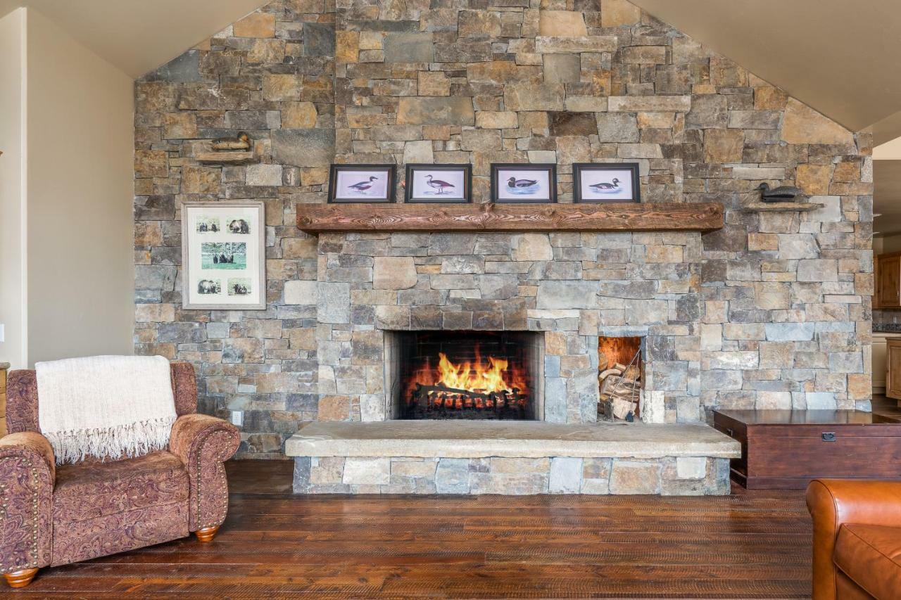 Rainbow Point Sabo Cabin West Yellowstone Εξωτερικό φωτογραφία