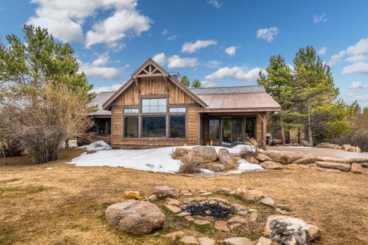 Rainbow Point Sabo Cabin West Yellowstone Εξωτερικό φωτογραφία