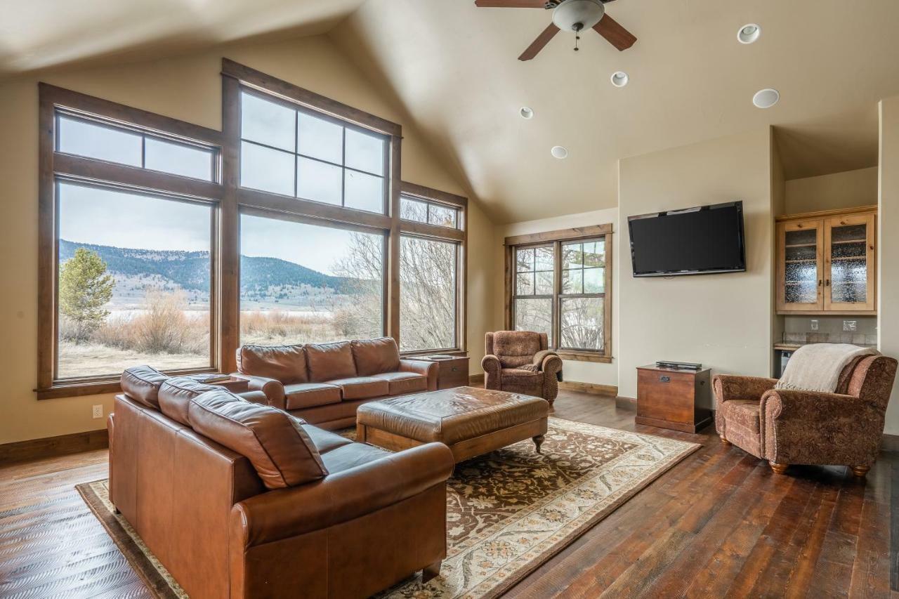 Rainbow Point Sabo Cabin West Yellowstone Εξωτερικό φωτογραφία