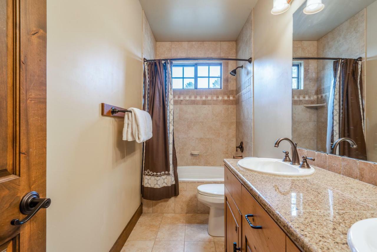 Rainbow Point Sabo Cabin West Yellowstone Εξωτερικό φωτογραφία